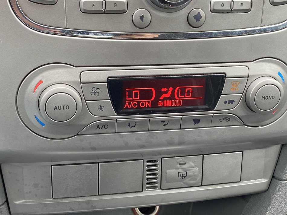 Ford Focus 1.6 16V 