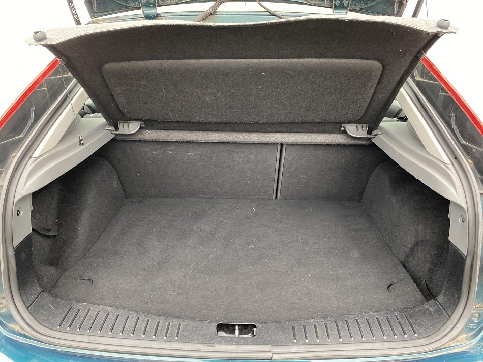 Ford Focus 1.6 16V 
