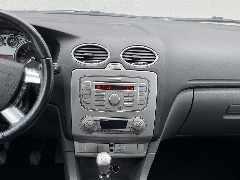 Ford Focus 1.6 16V 