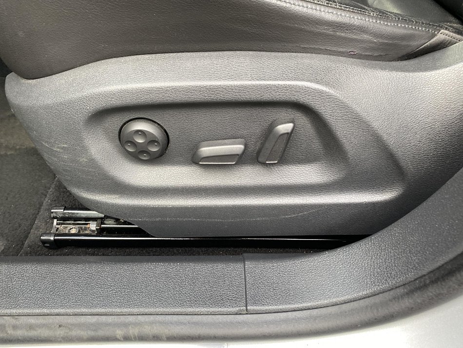 Volkswagen Tiguan 2.0TDI  4x4