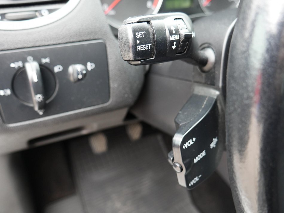 Ford Focus 1.6 16V 