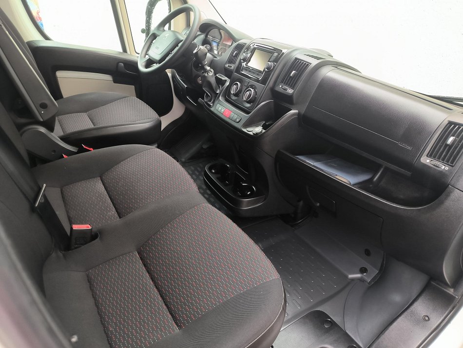 Peugeot Boxer 2.0HDi  L3H2