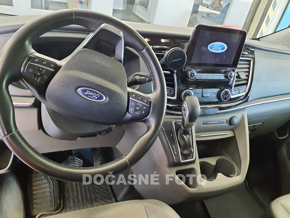 Ford Tourneo Custom 2.0 TDCi 