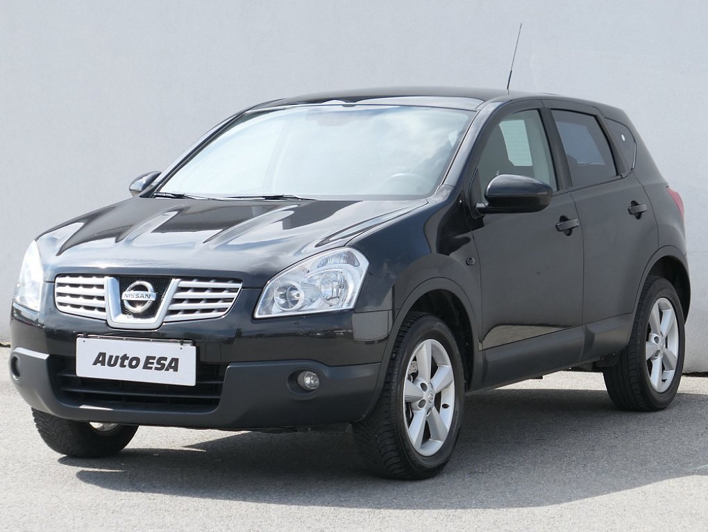 Nissan Qashqai 2.0i 