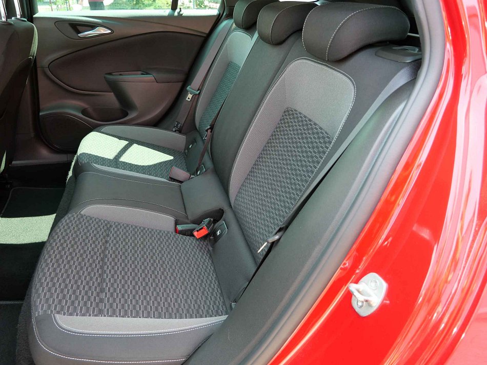 Opel Astra 1.5 CDTi Edition