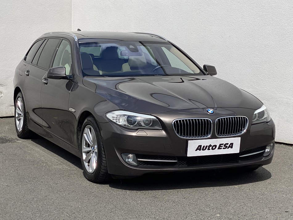 BMW Řada 5 3.0 D  xDrive 535d