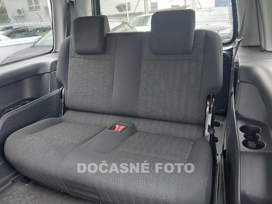 Volkswagen Caddy 2.0TDi Comfortline MAXi 7míst