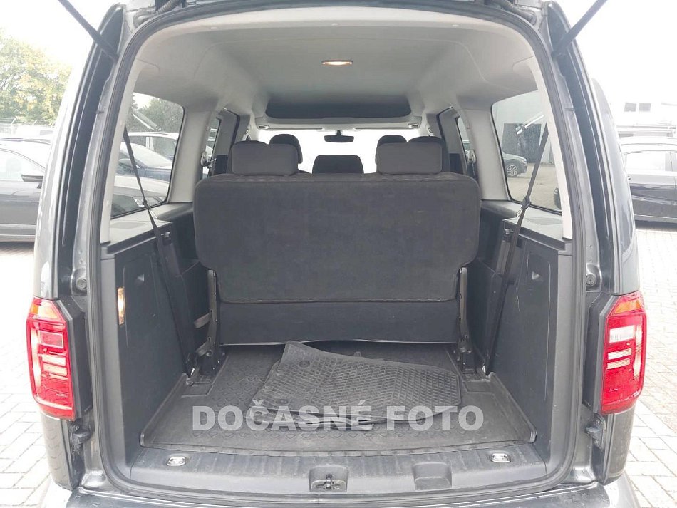 Volkswagen Caddy 2.0TDi Comfortline MAXi 7míst