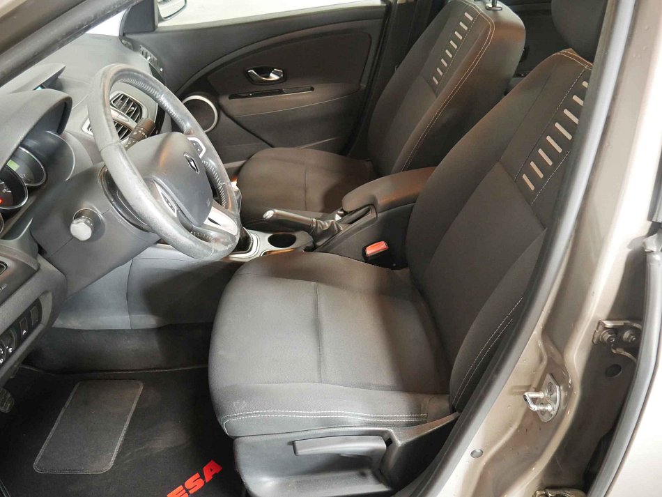 Renault Fluence 1.6 16V 