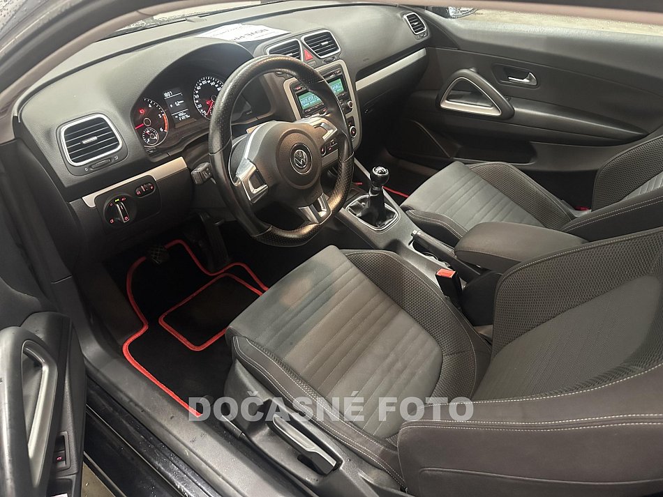 Volkswagen Scirocco 2.0 TDi 