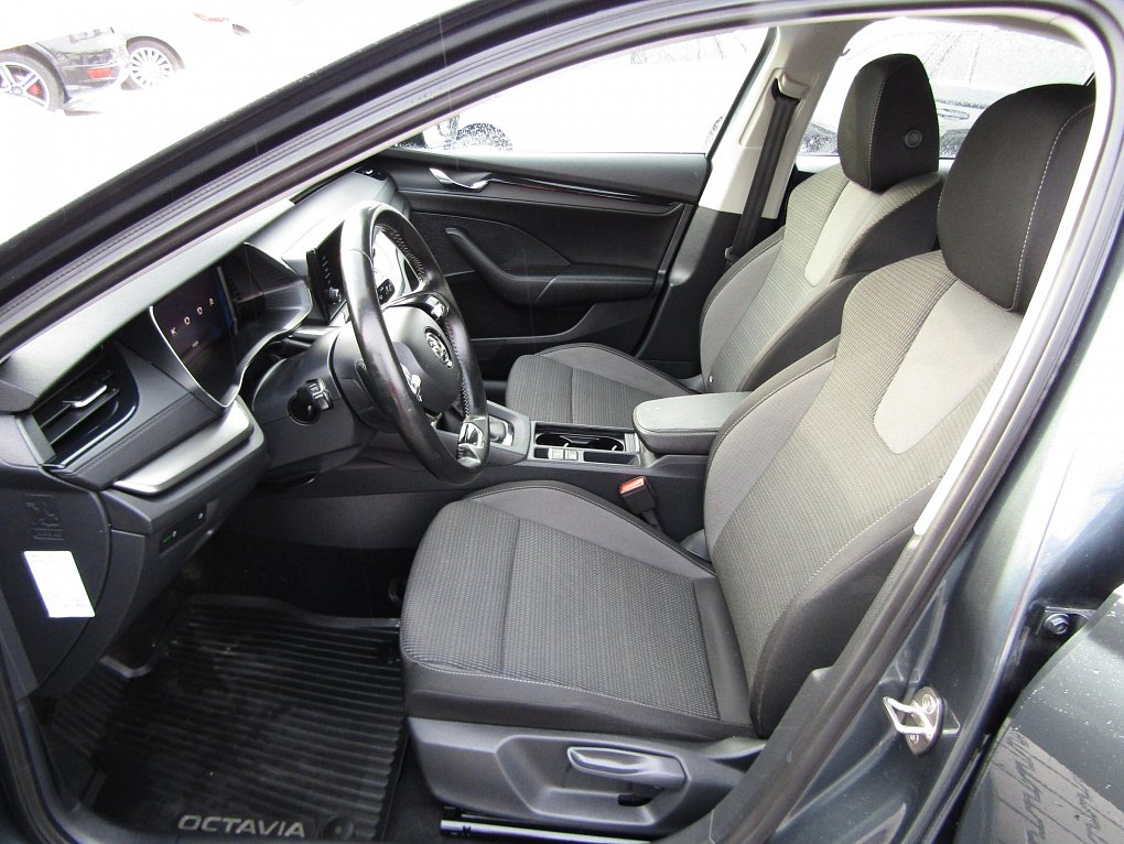 Škoda Octavia IV 2.0 TDi Ambition