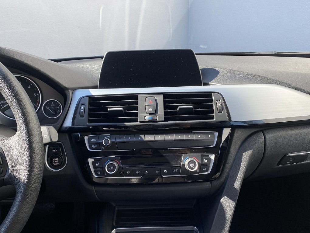 BMW Řada 3 2.0 D  320d