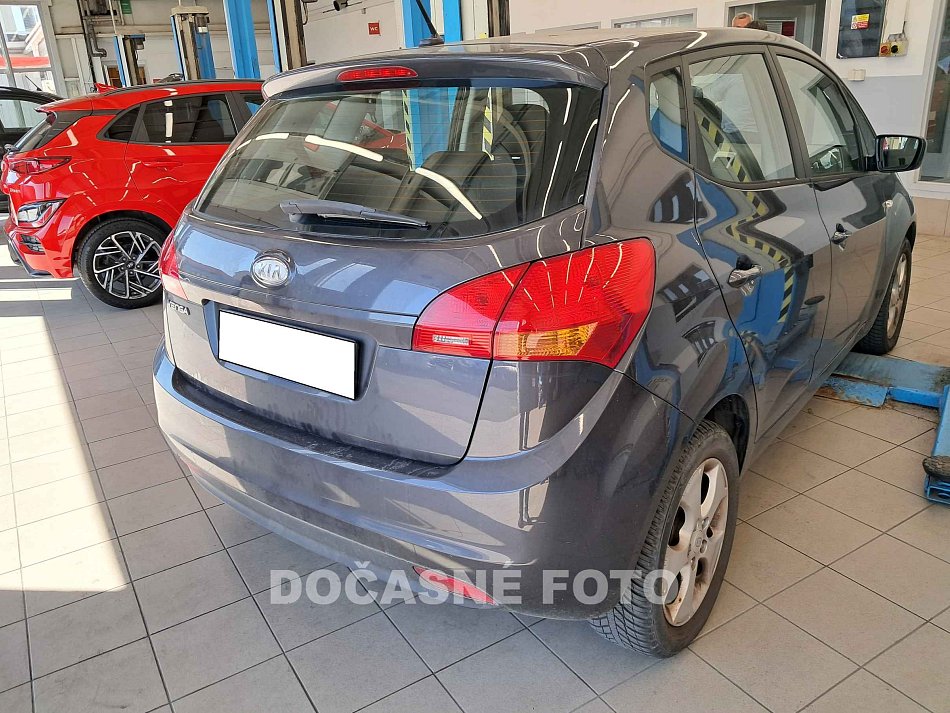 Kia Venga 1.6i 