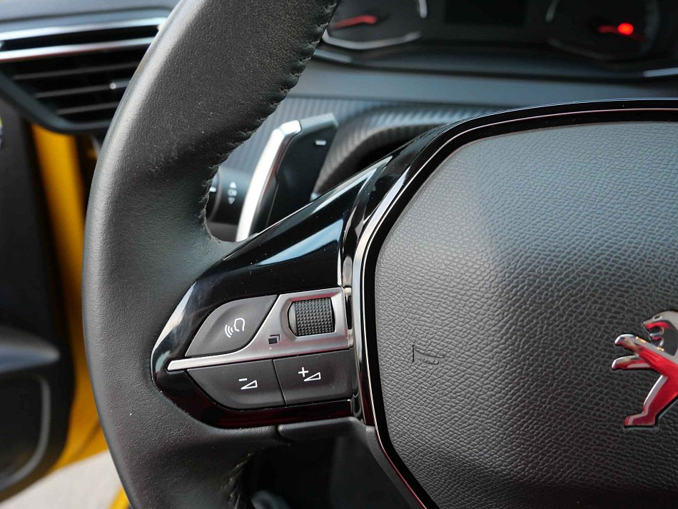 Peugeot 208 1.2PT Active