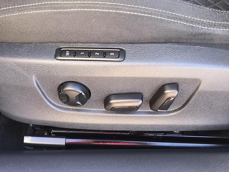 Škoda Superb III 2.0 TDi Style
