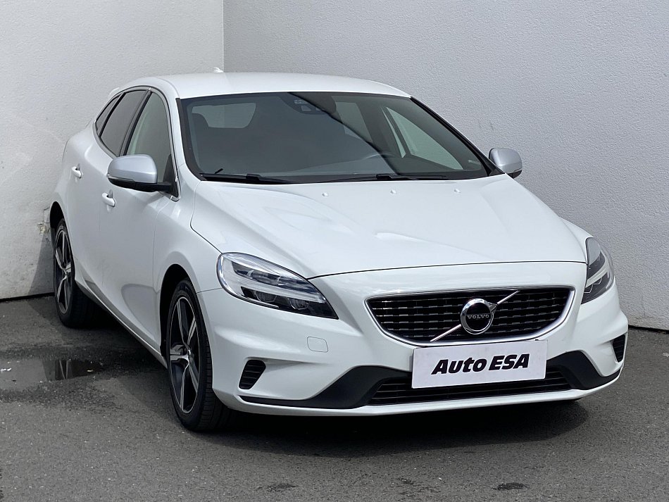 Volvo V40 1.5 T3 R-design