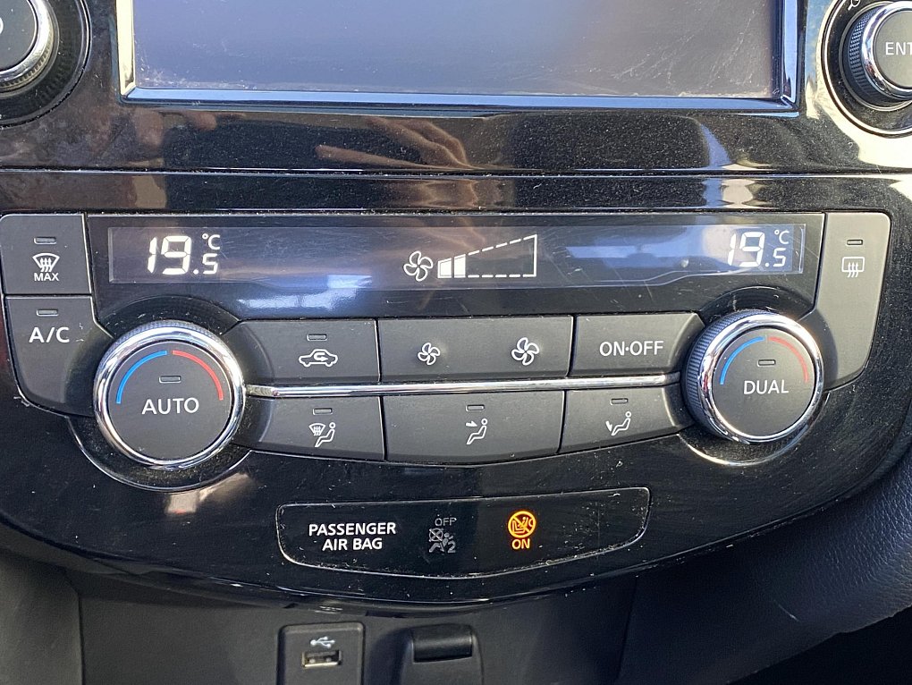 Nissan X-Trail 2.0dCi  4x4