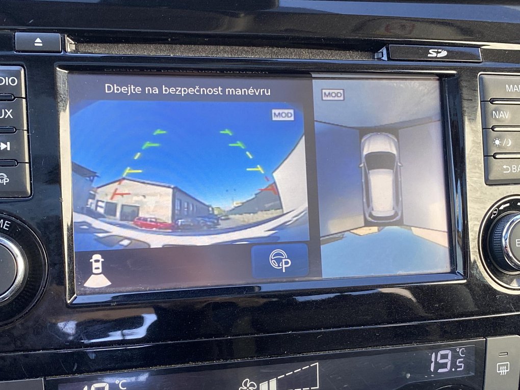 Nissan X-Trail 2.0dCi  4x4