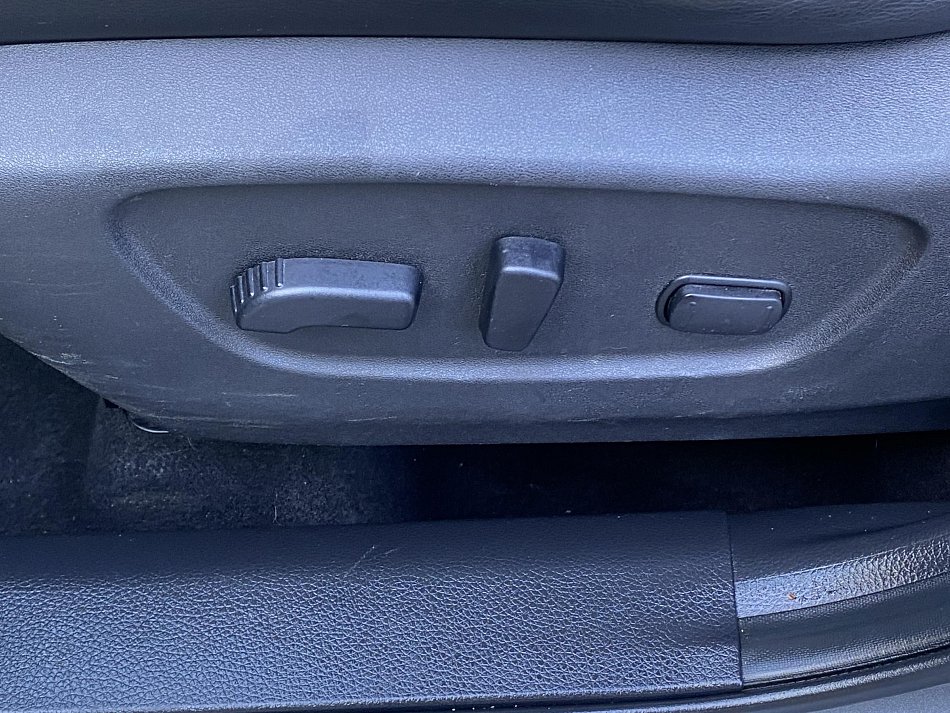 Nissan X-Trail 2.0dCi  4x4