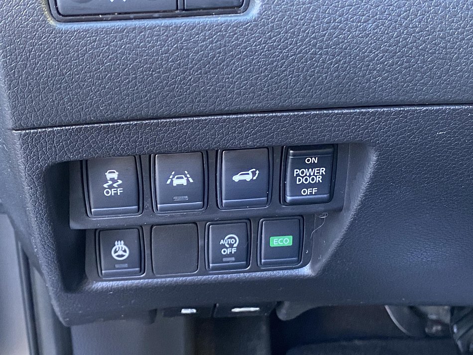 Nissan X-Trail 2.0dCi  4x4