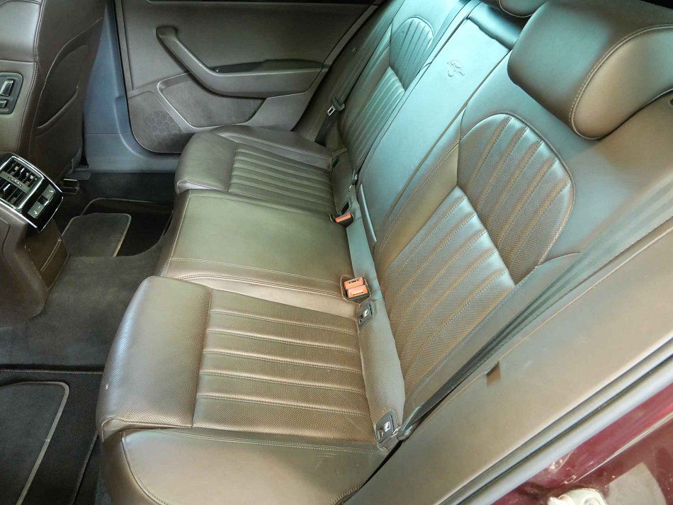 Škoda Superb III 2.0TDi L&K 4x4