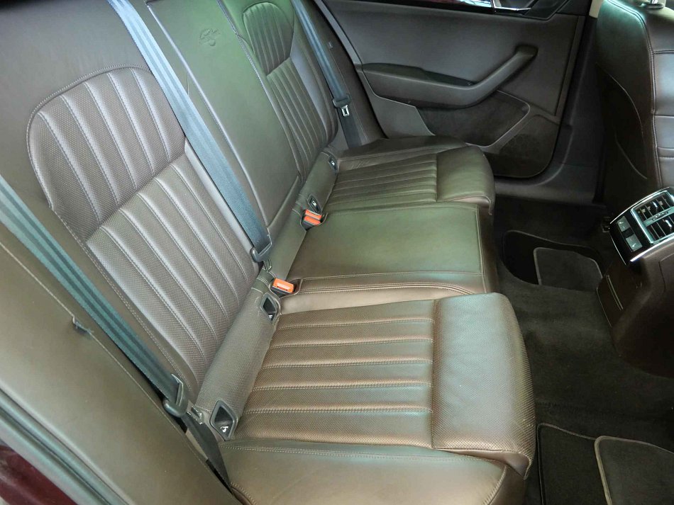 Škoda Superb III 2.0TDi L&K 4x4