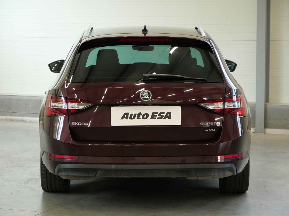 Škoda Superb III 2.0TDi L&K 4x4