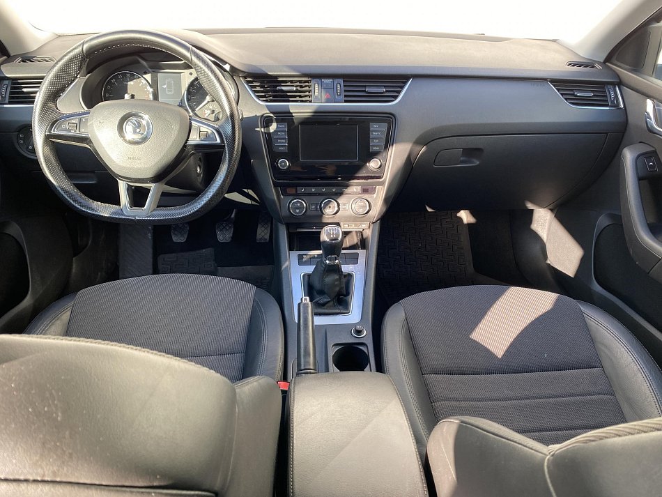 Škoda Octavia III 1.6 TDi Elegance