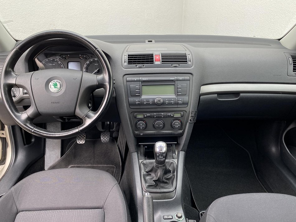 Škoda Octavia II 2.0 TDI 