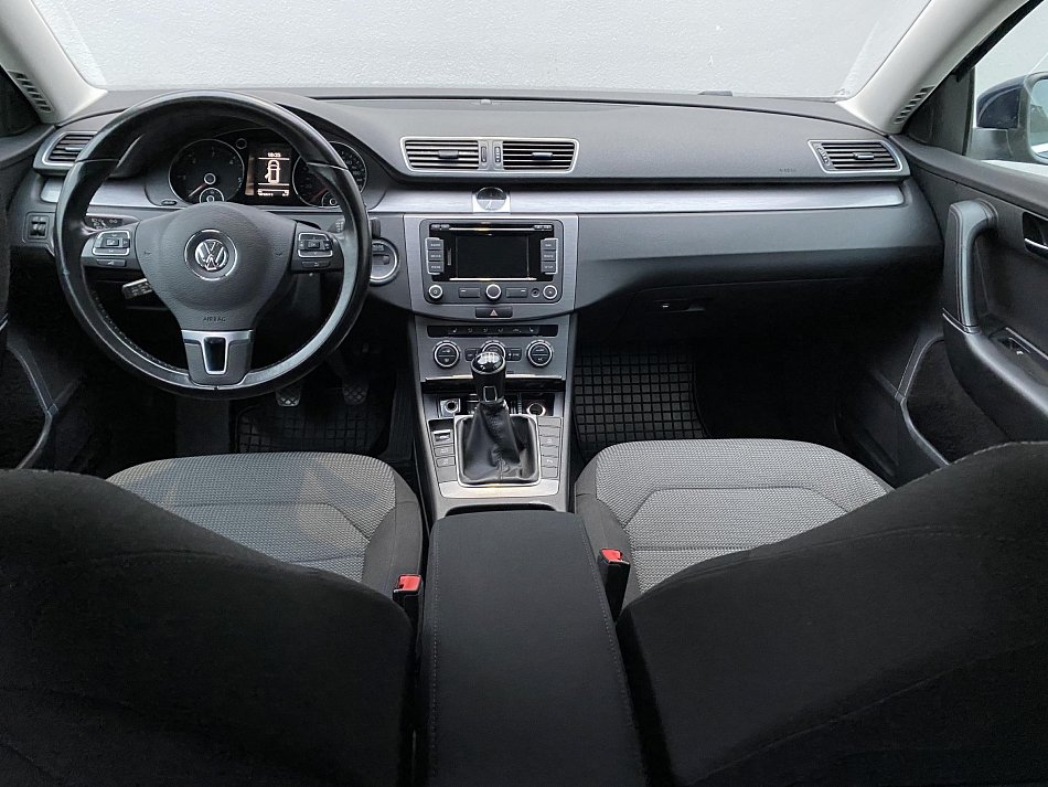 Volkswagen Passat 2.0 TDi 