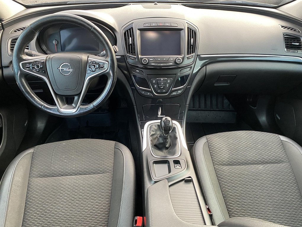 Opel Insignia 2.0 CDTi 