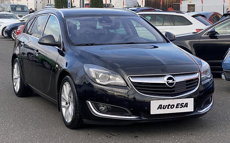 Opel Insignia 2.0 CDTi 