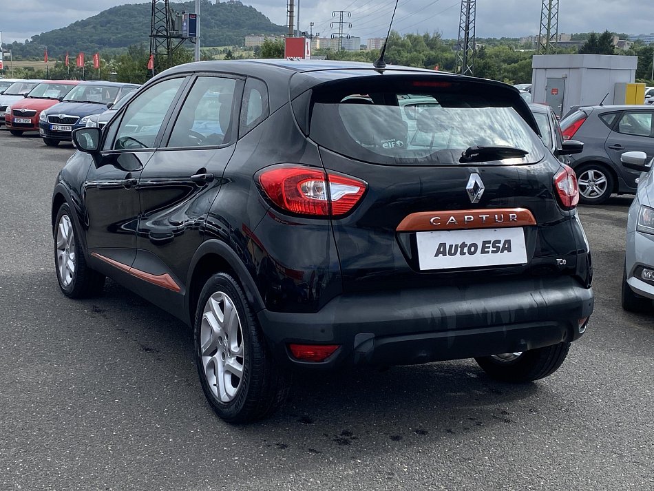 Renault Captur 1.2TCe 