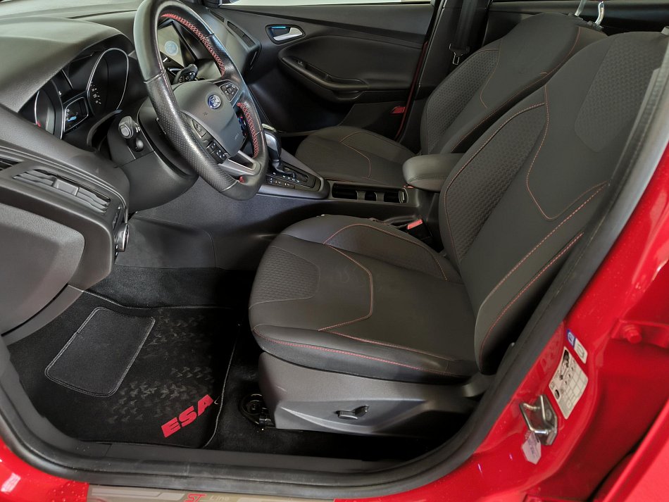 Ford Focus 2.0 TDCi ST-Line