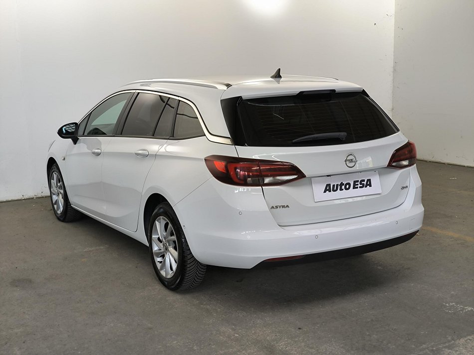 Opel Astra 1.6CDTi 