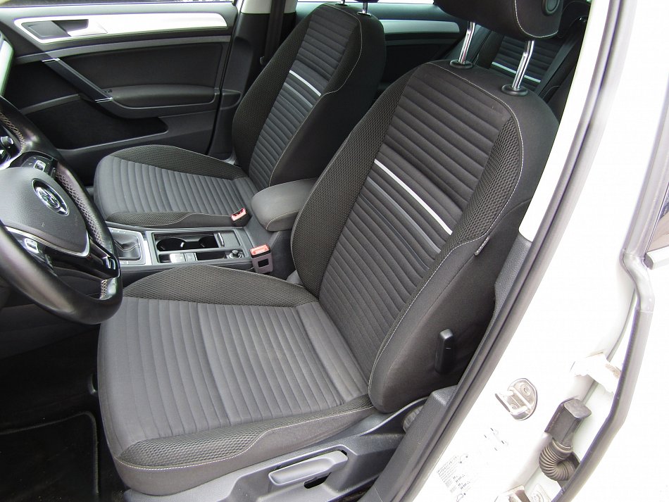 Volkswagen Golf 1.6 TDi CUP 4x4