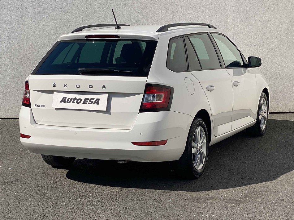 Škoda Fabia III 1.0 TSi Ambition