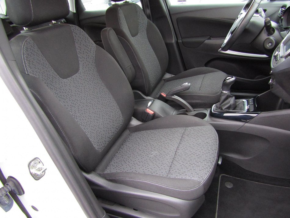 Opel Crossland X 1.2 i Edition