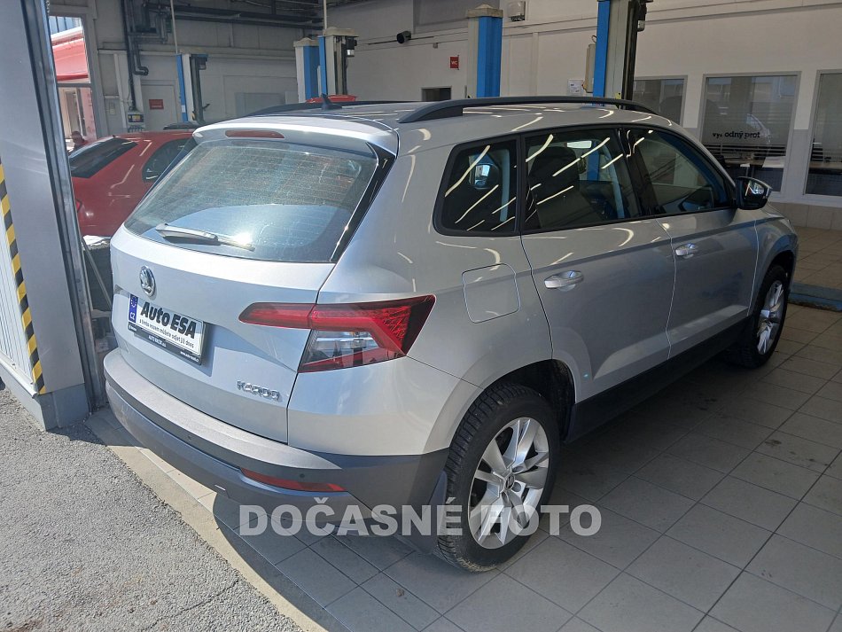 Škoda Karoq 1.0 TSi 