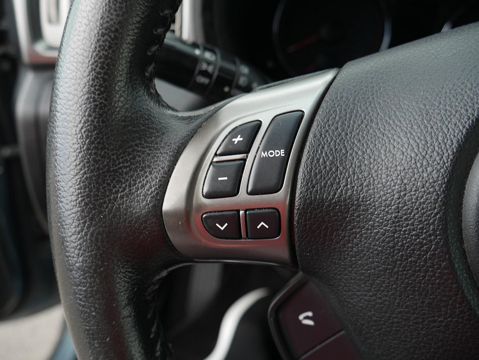 Subaru Forester 2.0i  4x4