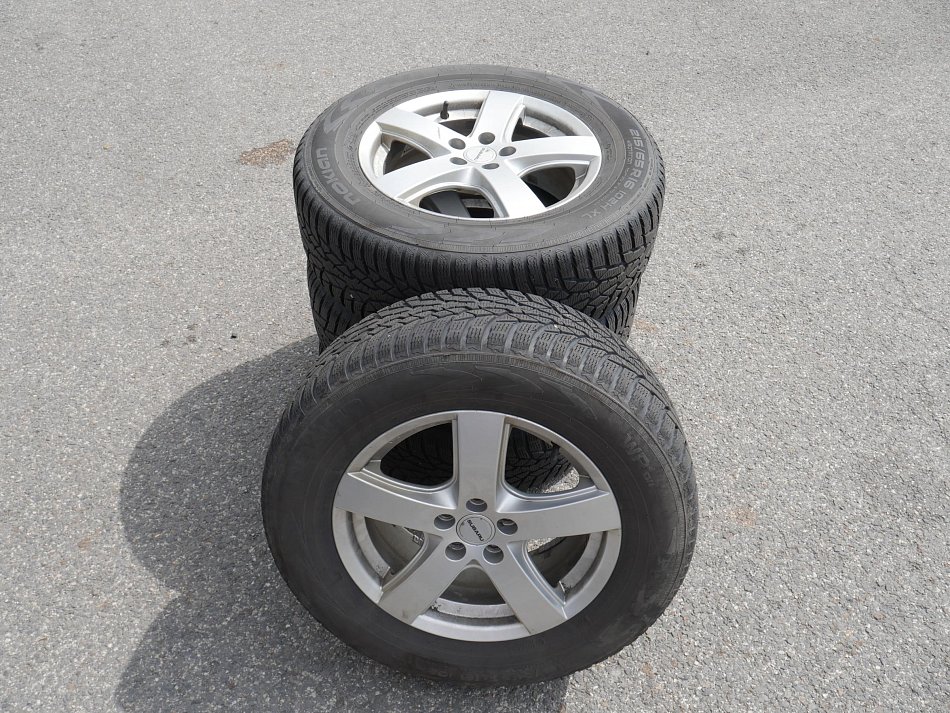 Subaru Forester 2.0i  4x4