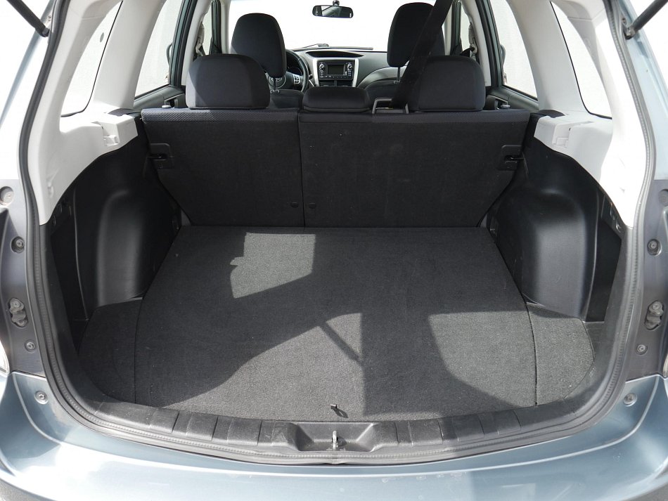 Subaru Forester 2.0i  4x4