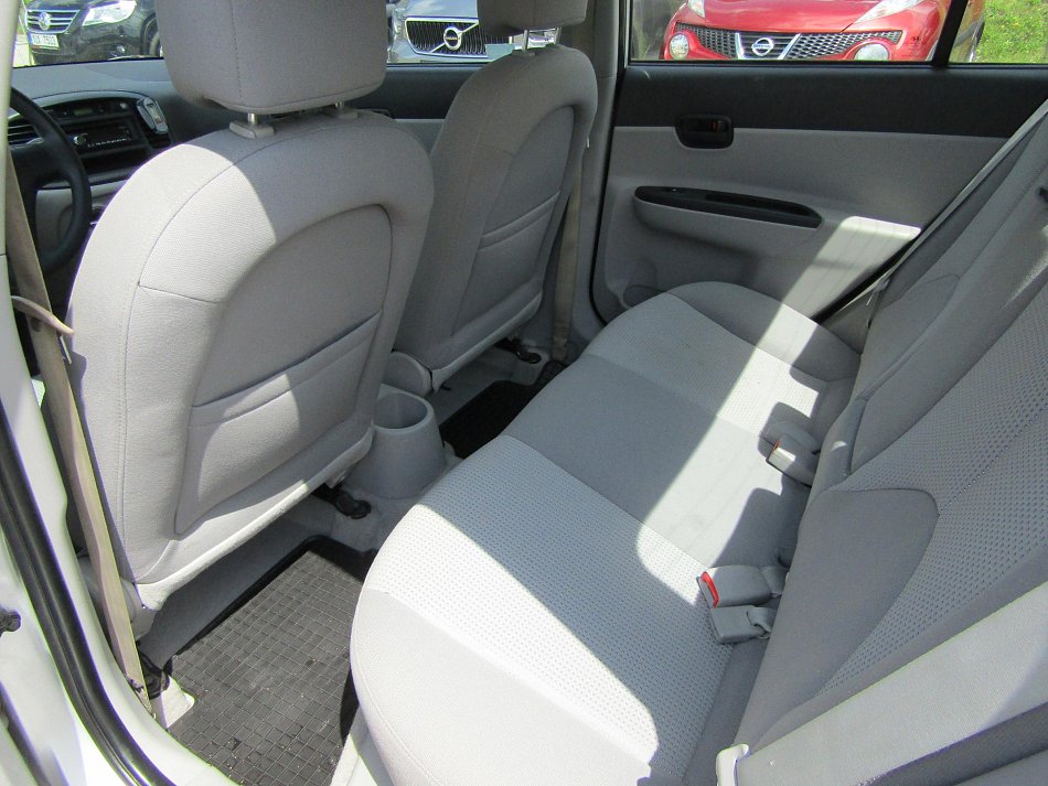 Hyundai Accent 1.4i 