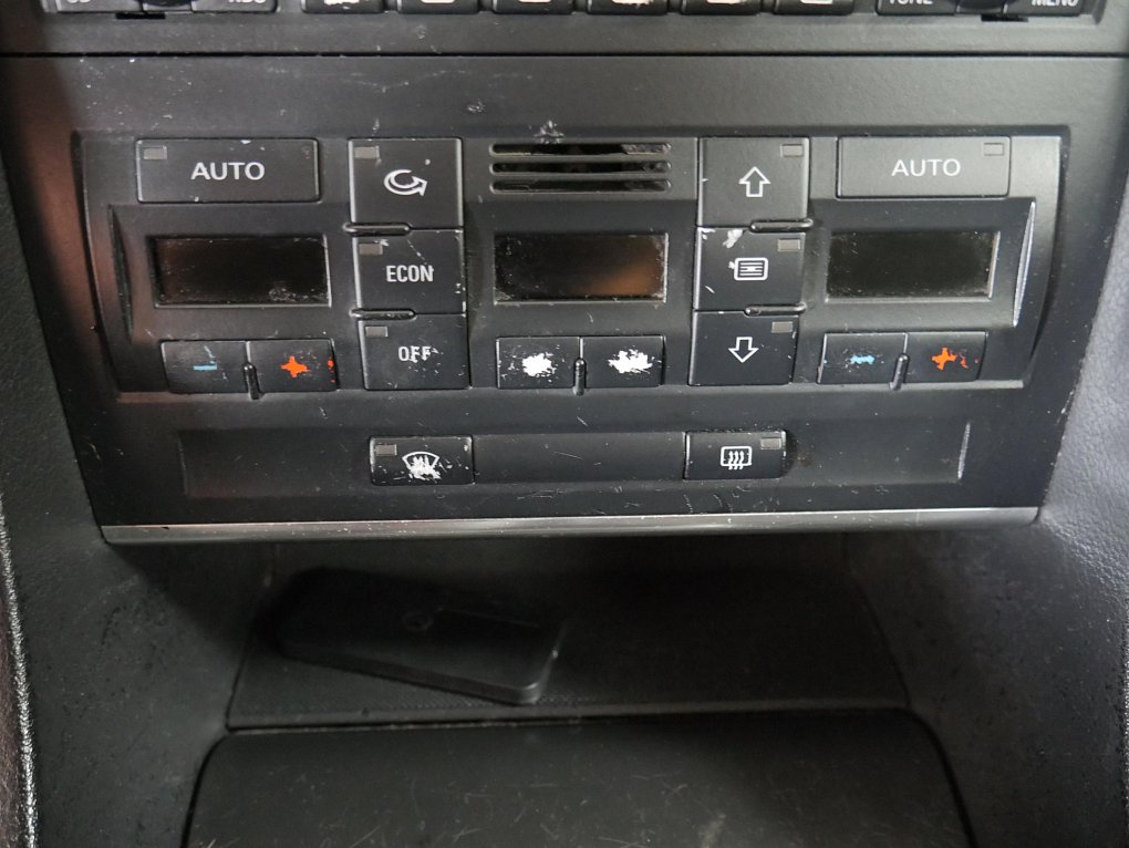 Audi A4 2.0 i 
