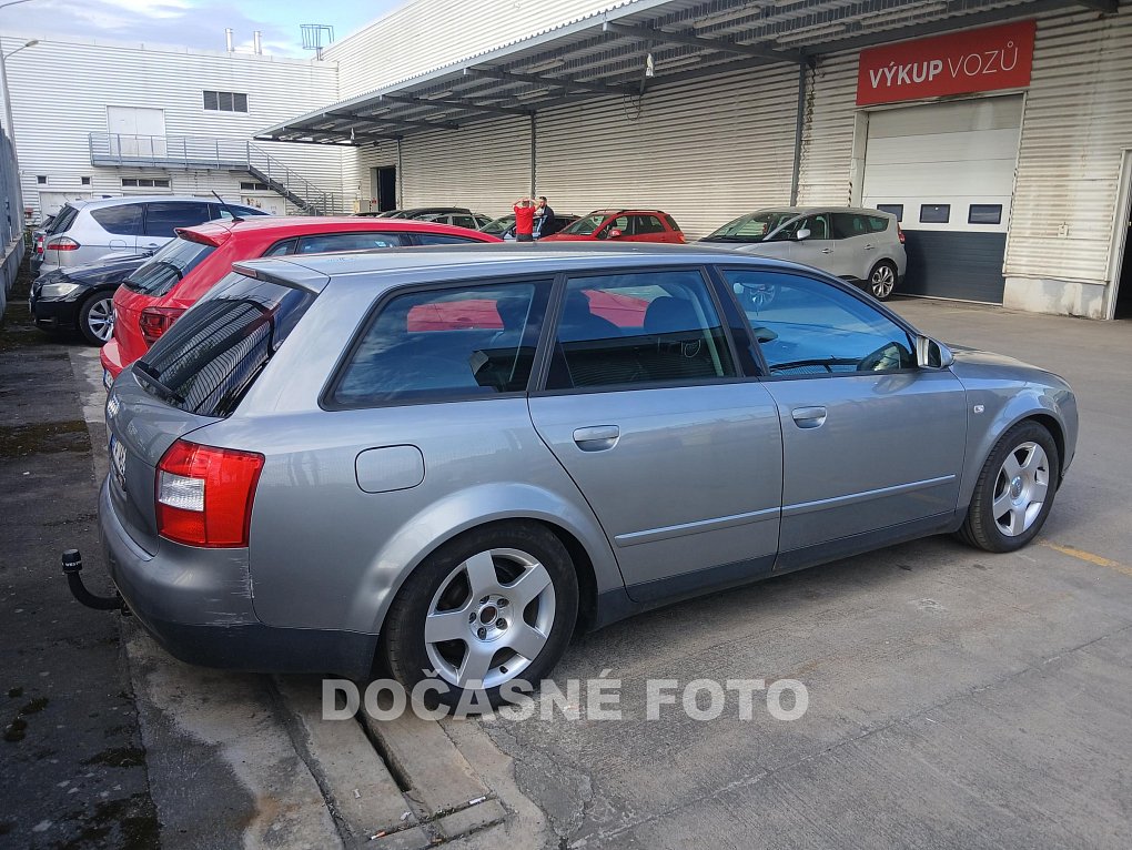 Audi A4 2.0 i 