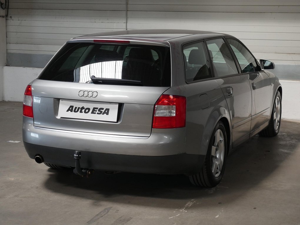 Audi A4 2.0 i 