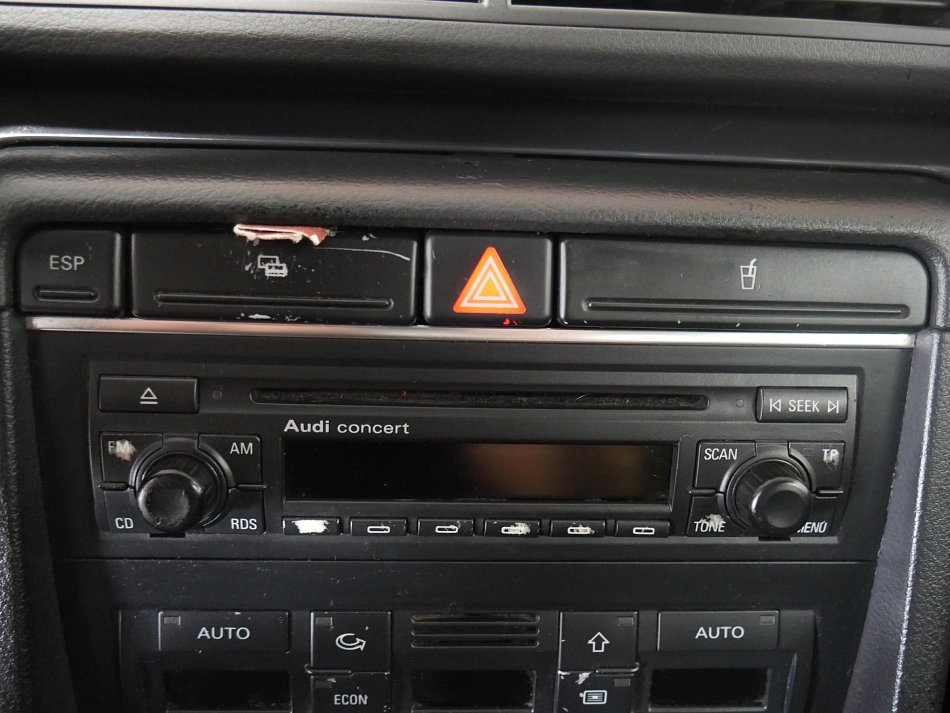 Audi A4 2.0 i 