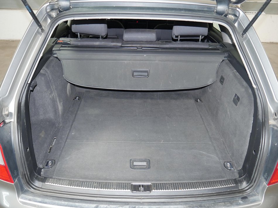 Audi A4 2.0 i 
