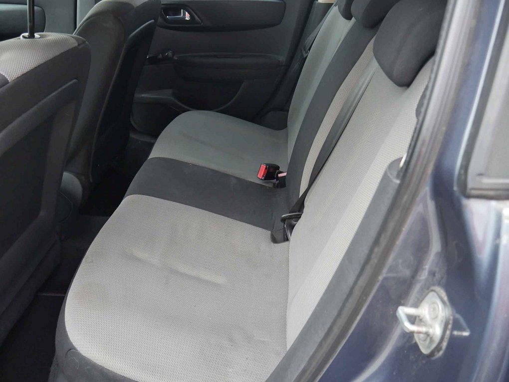 Citroën C4 1.4 16V 