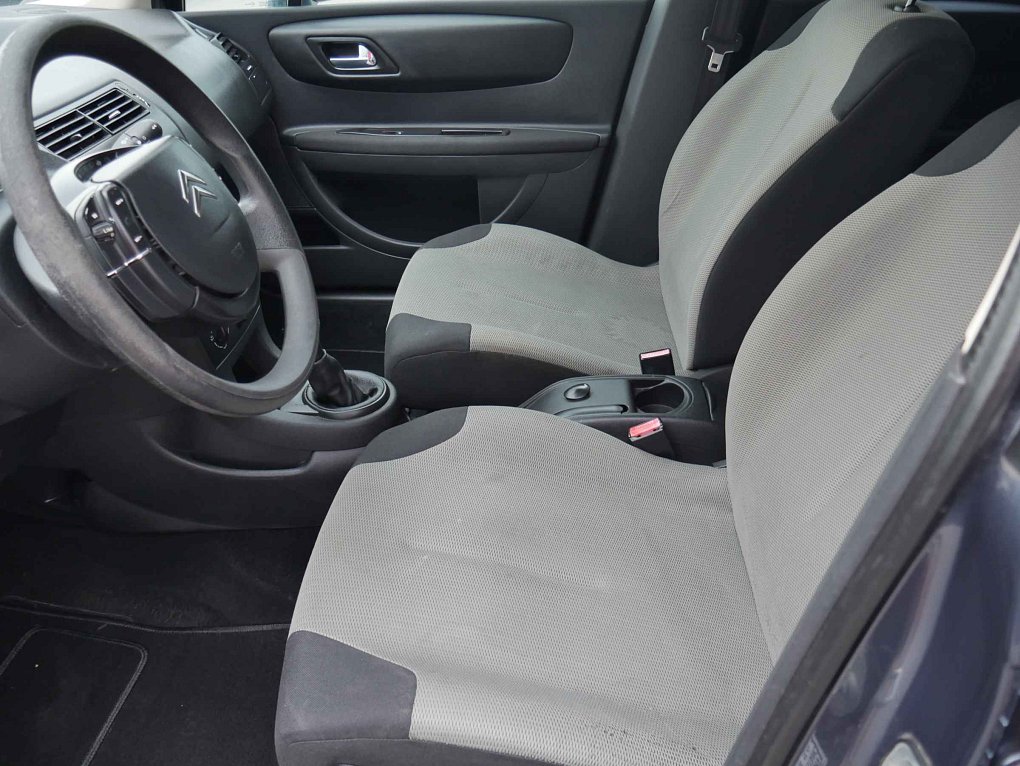 Citroën C4 1.4 16V 